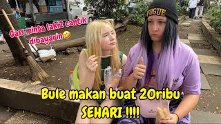 BULE MAKAN SEHARI BUAT 20RIBU DOANG😭‼️MINTA LAKI2 CANTIK DI BAYARIN AJA screenshot 3