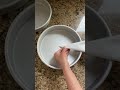 How to cut parchment paper for a round baking pan