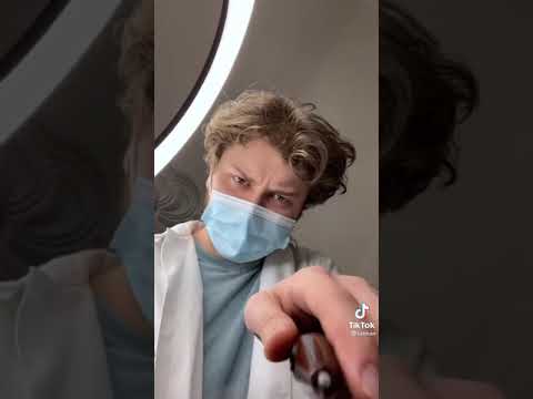 طبيب اسنان متخرج اون لاين تيك توك عبدالله الطحان اضحك من قلبك Shorts