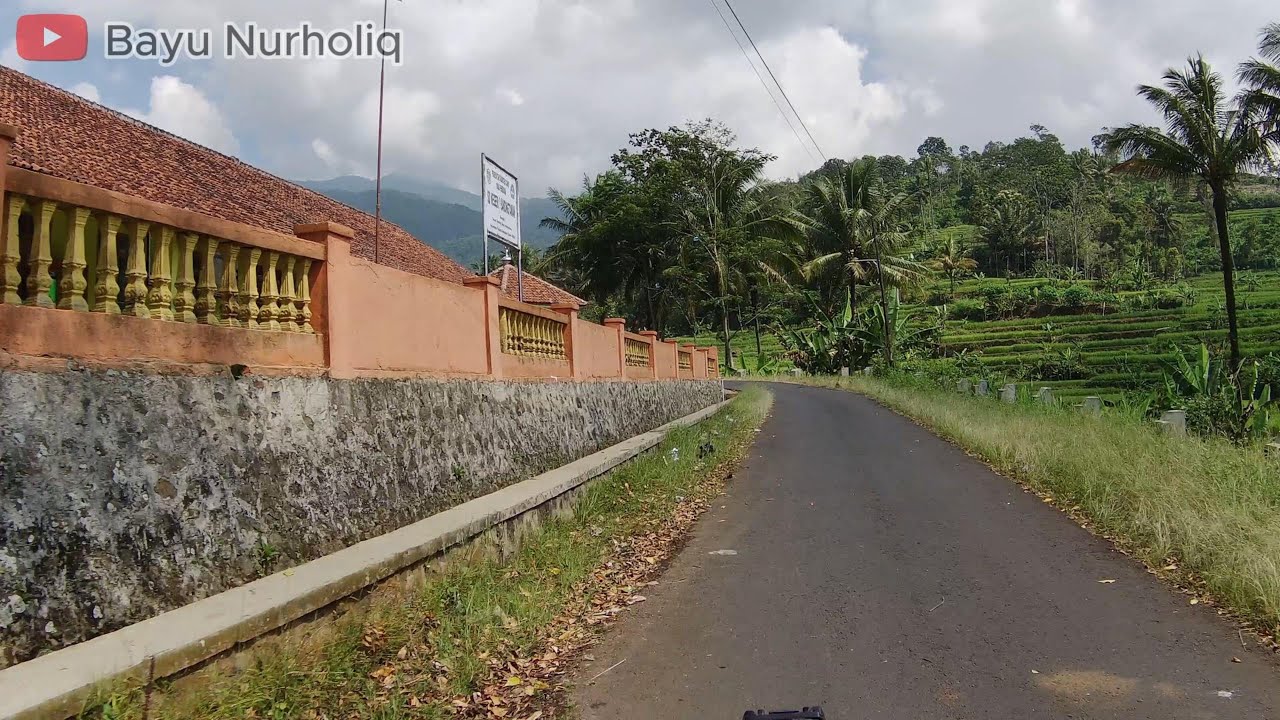 ПУТЕШЕСТВИЕ CURUG 7 CIBOLANG PANJALU KAB. ЦИАМИС ЗАПАД ЯВА ЧАСТЬ 1