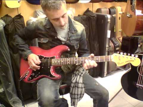 Guitar Shop Barcelona Sergi Arola Fender Stratocas...