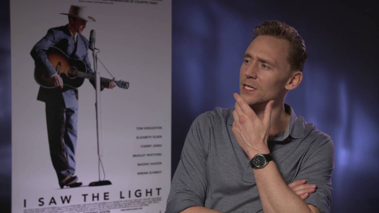 Tom Hiddleston: Prince and Taylor Swift? Cats and Dogs?