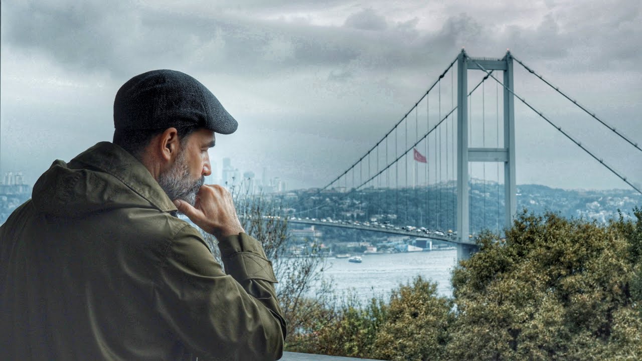 Uğur Işılak - Şöyle Bir Bakıyorum (Official Video) Uğur Işılak - Şöyle Bir Bakıyorum (Official Video)