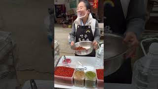 阿姨说霉豆腐要又咸又辣才好吃
