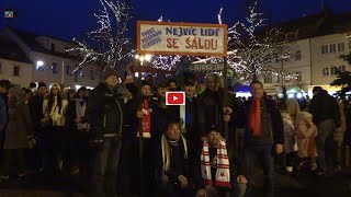 Sedlčany a jejich šálový rekord: 642 lidí se zapsalo do historie!