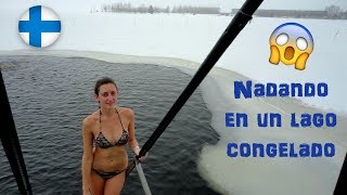 Nadando en un lago helado! | Luli en Finlandia