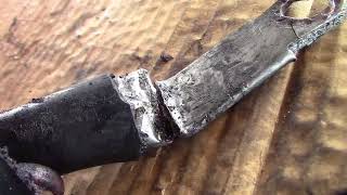 Camion Diesel Que No Prende Ni Estarea Por Causa De Una Cable Roto De La Bateria