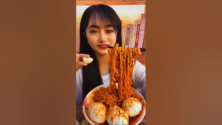 اصوات الاكل نودلز كوري
