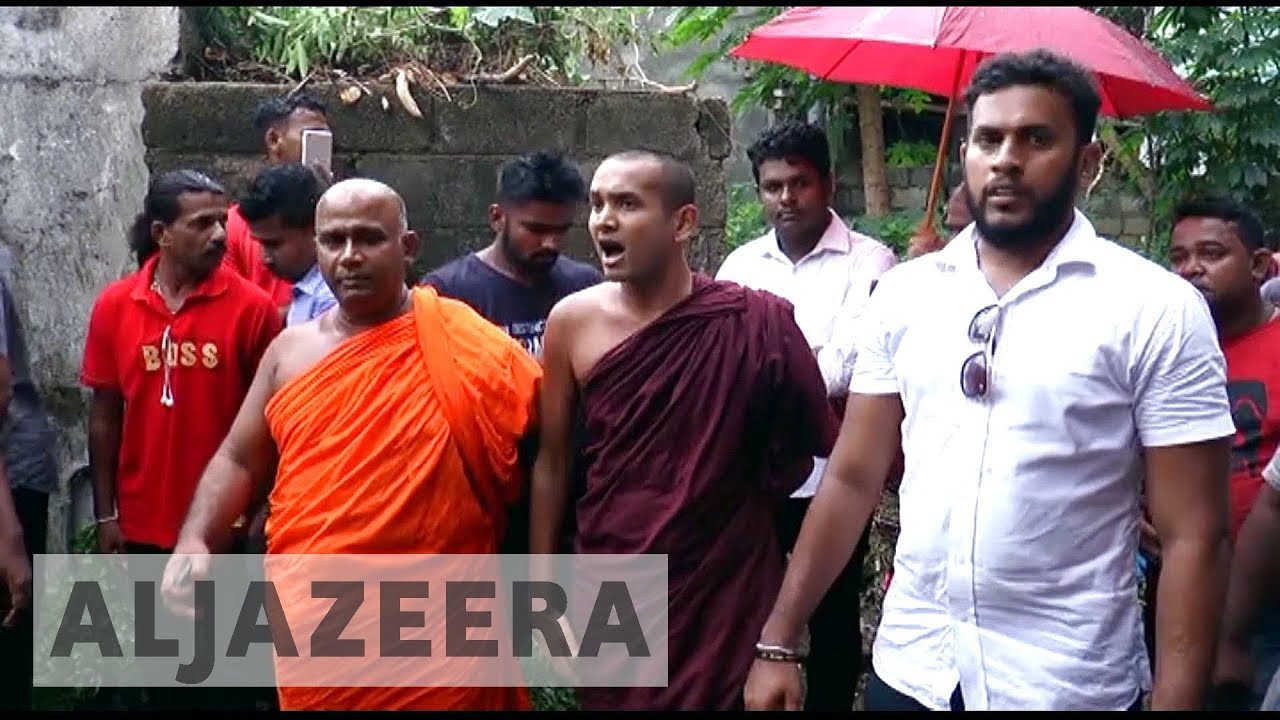 Mob attacks Rohingya refugees in Sri Lanka