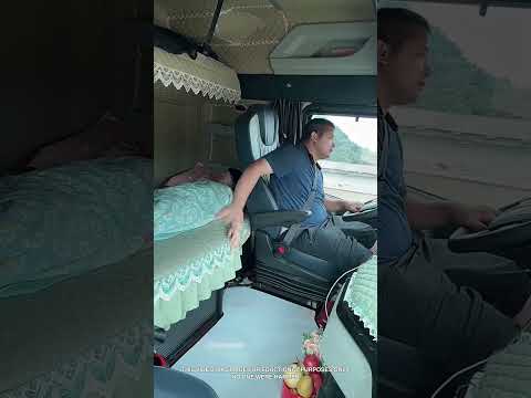 فكرة ذكية عشان مايبعدوش عن بعض 