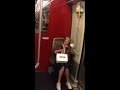 Mamie folle et nudiste (mamie raciste du métro 2)