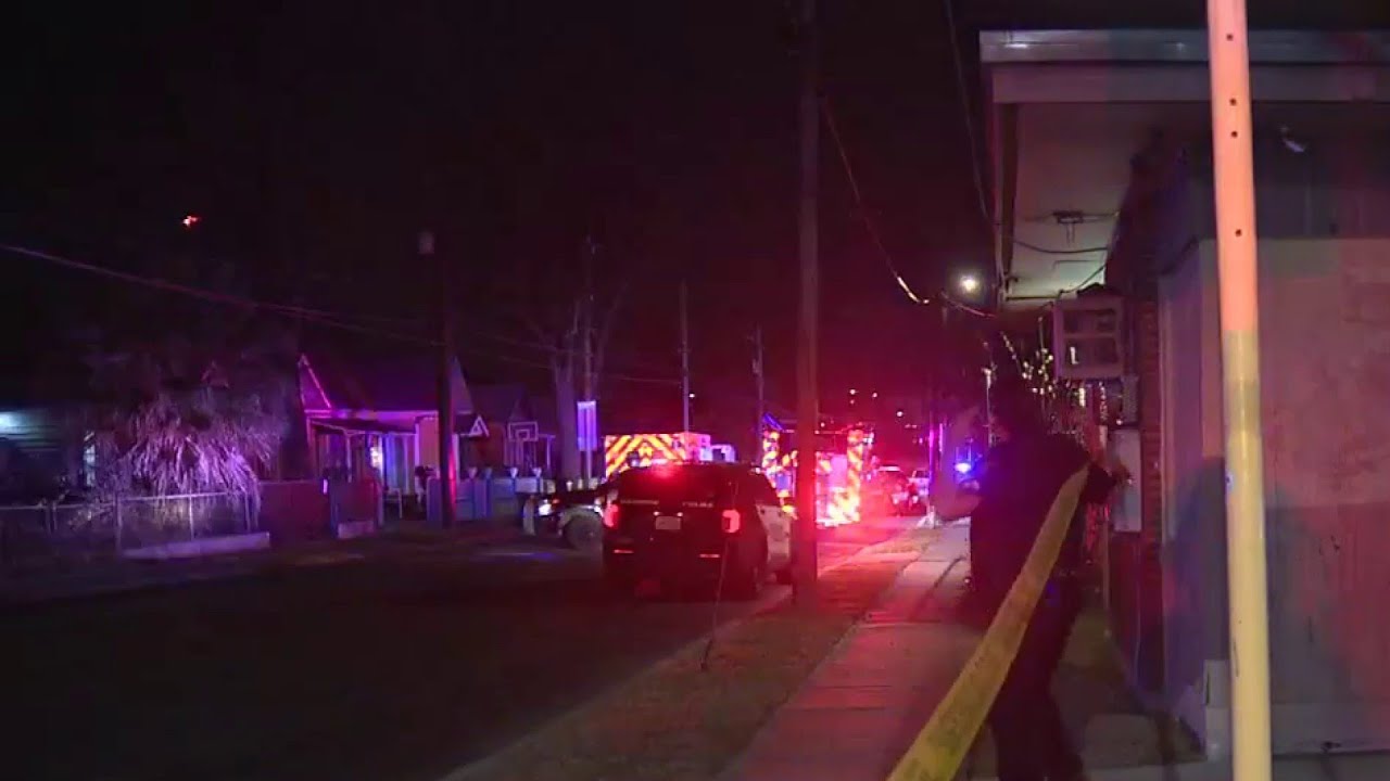 Man killed in shooting north of downtown, San Antonio police say - YouTube