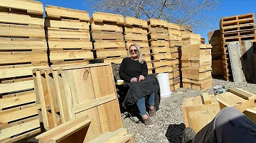 Commercial 2-way Pallets: How we build our honey bee hive bottom boards.