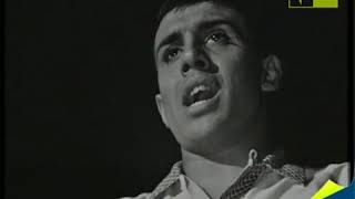 1962:  Adriano Celentano  canta &quot;Pregherò&quot;  video dalla trasmissione TV Alta pressione