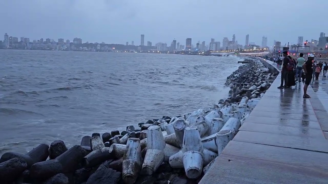 Marine Drive High tide 