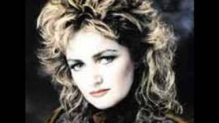 Bonnie Tyler: Before This Night Is Through Resimi