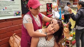 ASMR Maritza performs spiritual cleansing for Marianela in the market