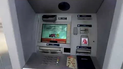 Можно ли разменять доллары через банкомат