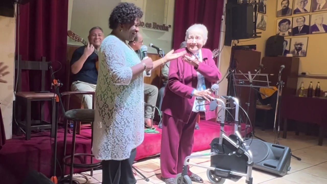 Desconsuelo Eduardo Márquez Talledo cantan Rosa Guzmán y Carmen Florez 50 años de Sonia Valderrama