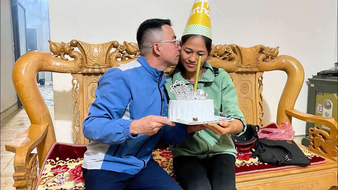 Маринованная кольраби и сюрприз — праздничный торт от Хоанг Ly Tieu Yen