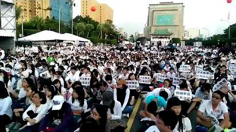 2016年12月3日反同大遊行，數萬人於凱道念出訴求。（顏麟宇攝） - 天天要聞