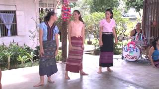 ตะลุยกองถ่าย - เพลิงฉิมพลี (เบลล่าซ้อมหางเครื่อง) + ถามเอาฮา (ร่างทรงมาริโอ้) 08/08/57