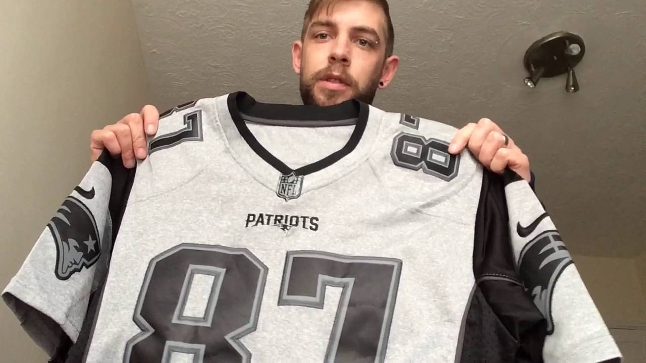 patriots grey jersey