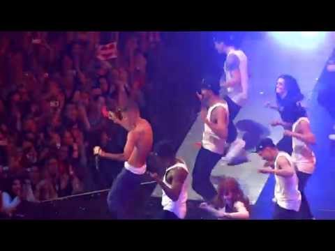 Justin Bieber BABY live @ Stadthalle Vienna [Full HD]