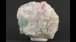 母岩付きグリーン&ピンクトルマリン 原石 103g｜天然石 通販キラリ石