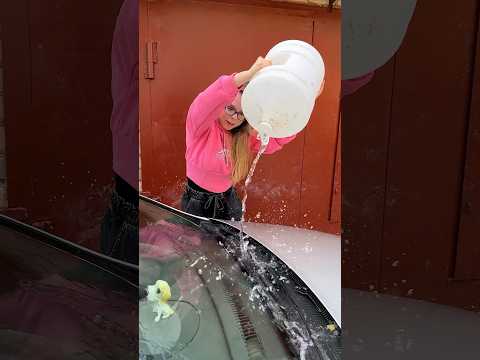 Целый салон ВОДЫ! Как найти ПРОТЕЧКУ в авто?! Часть 1 #наташкаплюс #shorts