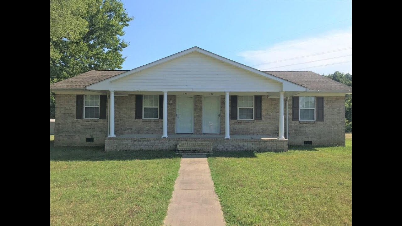 122 East Ferrell St., South Hill, VA 23970