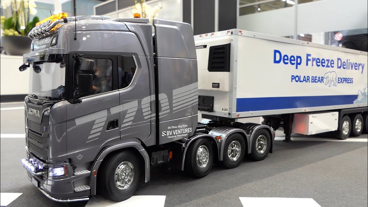 Scania 770 S 8x4/4 - Tamiya 1:14 RC remote controlled - Test Drive