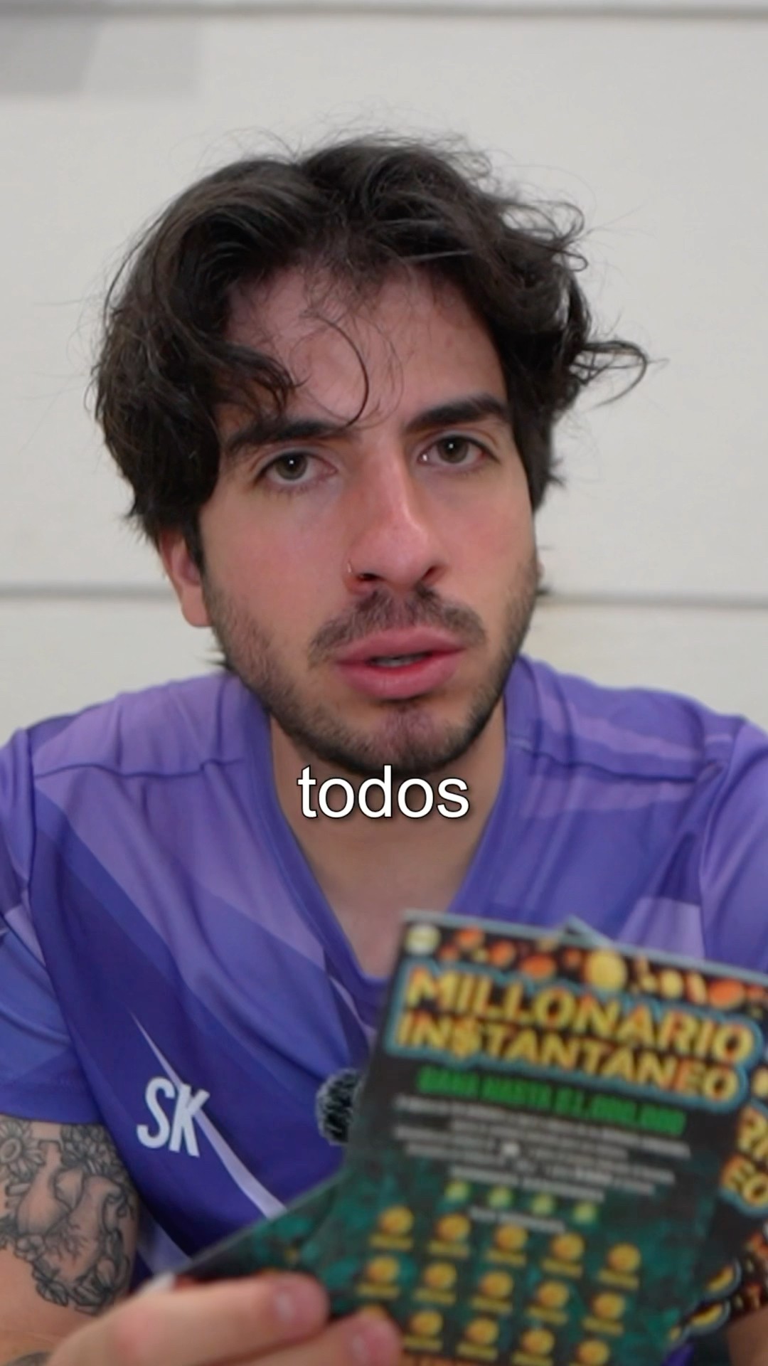 Abrí 30 boletos de lotería con 30 youtubers.