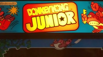 Pinball Museum part 2: I stink at Donkey Kong Junior