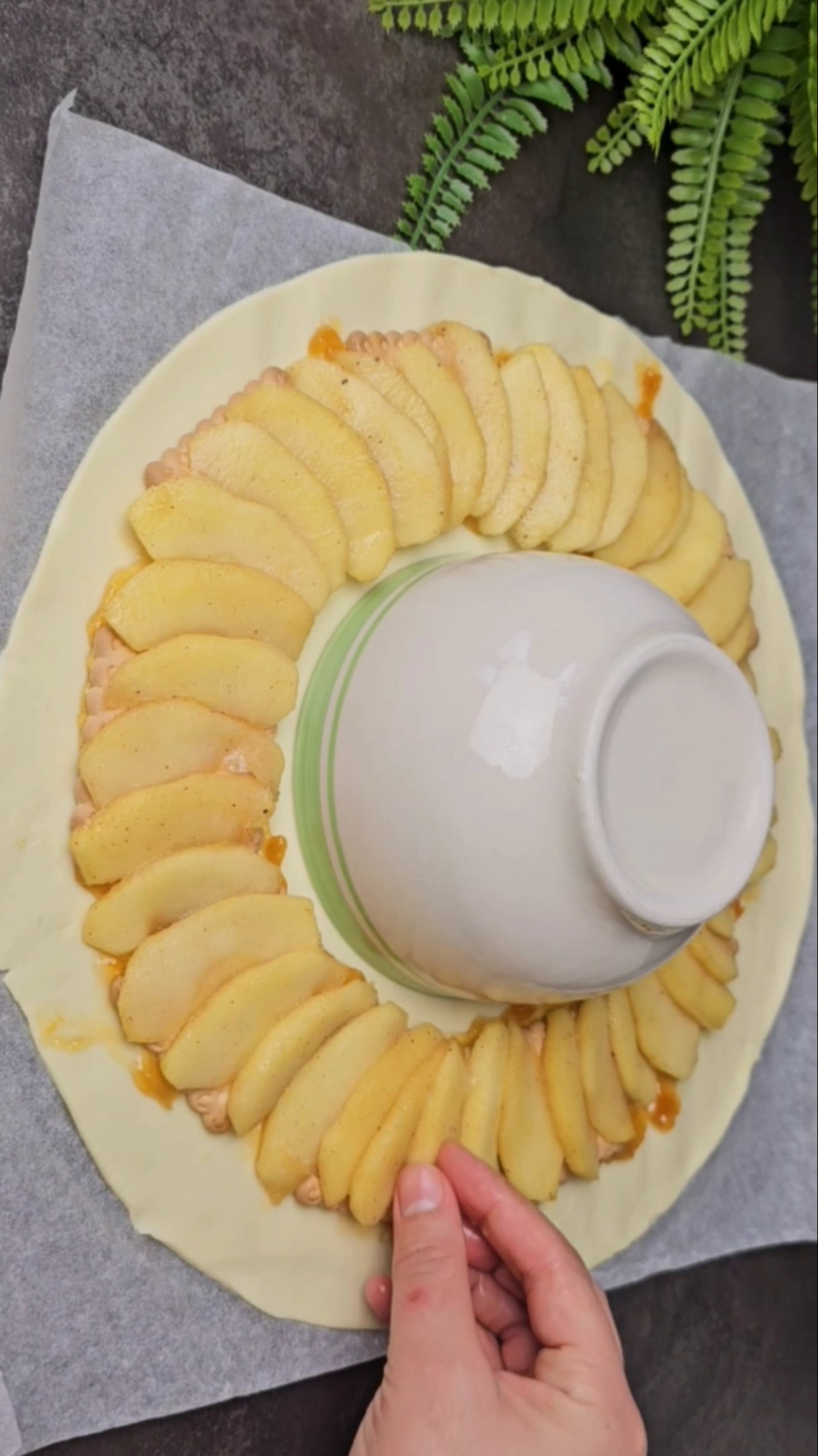 Idea con la pasta sfoglia e mele ?? #recipe #shorts #ricettemele #delicious #food #dessert #foodie
