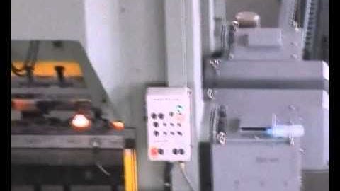 walking beam system for forging press line Morrer de forjamento