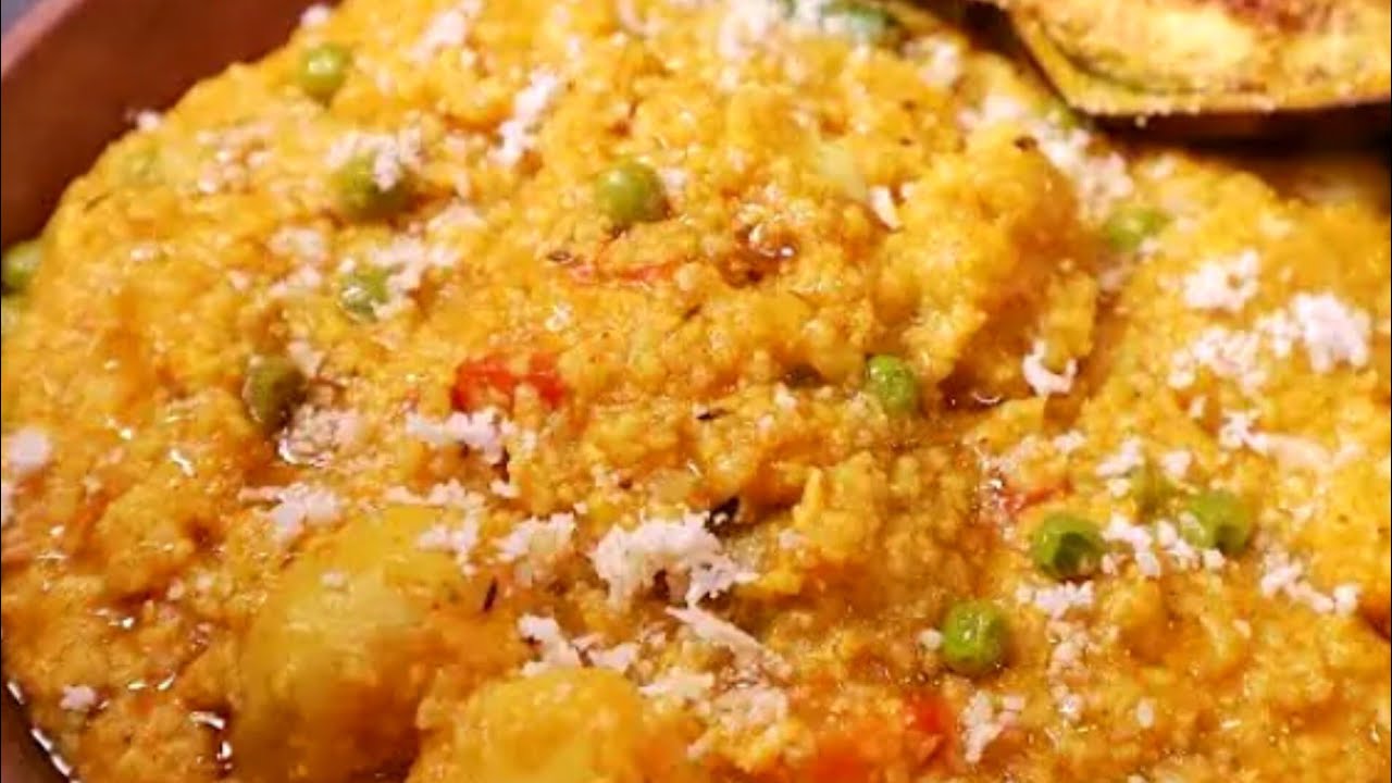 শীতের সবজি দিয়ে পারফেক্ট নিরামিষ খিচুড়ি তৈরি সহজ রেসিপি | Khichuri Recipe | Khichuri Recipe Bangla