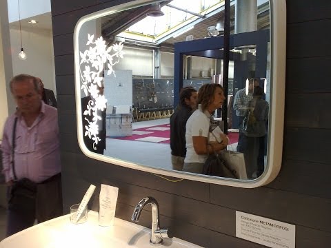 Video: Svietidlá Do Kúpeľne (69 Fotografií): Svetelné Vlastnosti A Dizajn Modelov Pre Zrkadlo