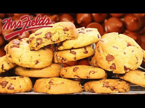 Mrs Fields Chocolate Chip Cookies 🍪 The BEST in the world!