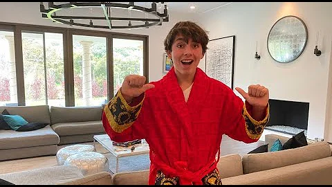 A DAY IN THE LIFE OF THE RICHEST KID IN AMERICA!!!...