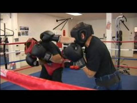 Counter-Punching & Boxing Defense : Blocking a Pun...