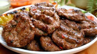 Easy and delicious kofta kebab recipe without an oven with two delicious sauces!