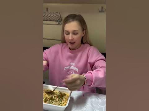 Аня и поезд😂 - YouTube