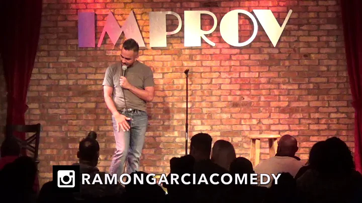Comedian heckled | Ramon Garcia | Orlando Improv