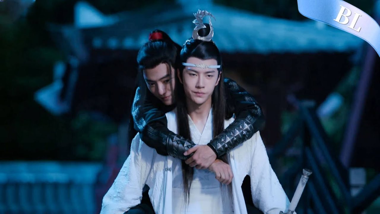 【MOVIE】53🐇小嬌妻肖戰撒嬌賴著要背背，王一博一臉寵溺，直接抗走小嬌妻溫柔圓房！#王一博 #肖战 #肖战王一博