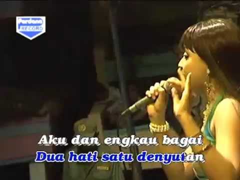 PALAPA BALONG PANGGANG  BUNGA   BUNGA CINTA  DENIS ARISTA