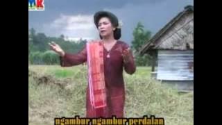 Nomi br. Ginting - Layam Layam Sitangke Ndoli