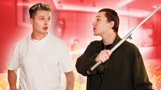 видео: КТО ПОСЛЕДНИЙ ЗАГОВОРИТ ПОЛУЧИТ 1000$ *** ЧЕЛЛЕНДЖ *** картинка: КТО ПОСЛЕДНИЙ ЗАГОВОРИТ ПОЛУЧИТ 1000$ *** ЧЕЛЛЕНДЖ ***