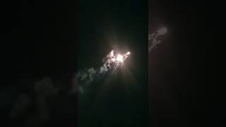 exploding stars 100 shot firework
