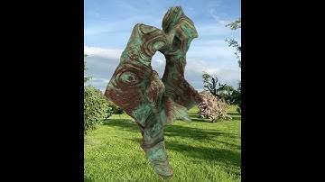 A procedural sculpture in AR by Christian Venables